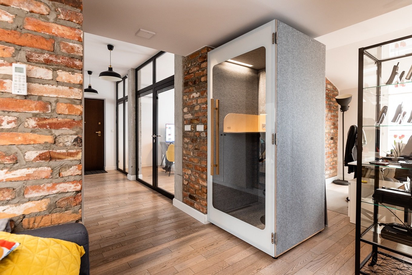 Kabina Hide pojedyńcza w biurze