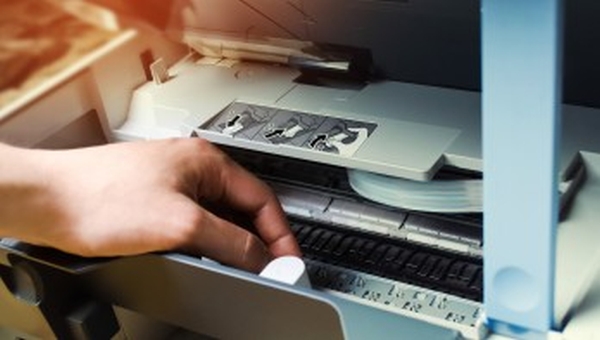 Blog miniatura Naprawiać czy nie naprawiać? Cała prawda o serwisie drukarek.